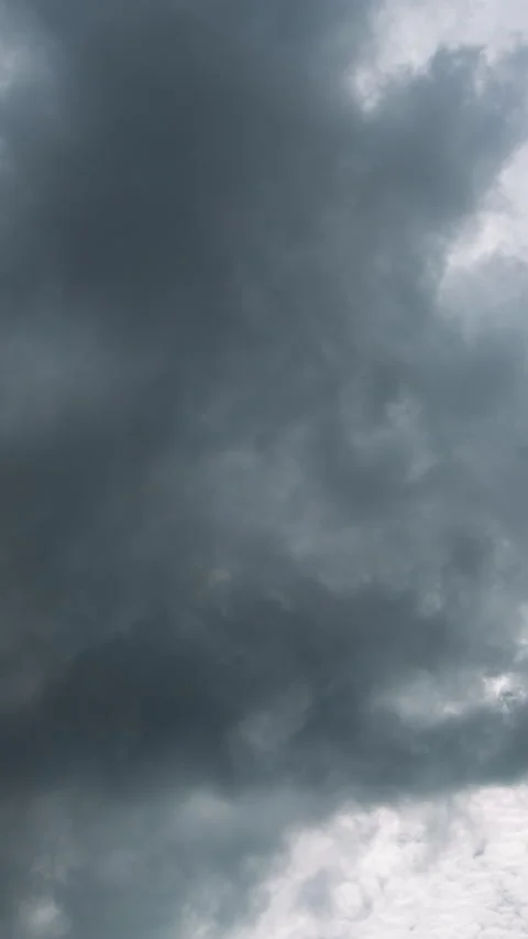 Vertical video - Storm Clouds Timelapse Stock-Footage 280342941
