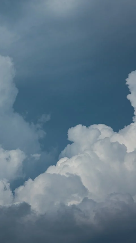 Vertical video - Storm Clouds Timelapse Stock-Footage 306086984