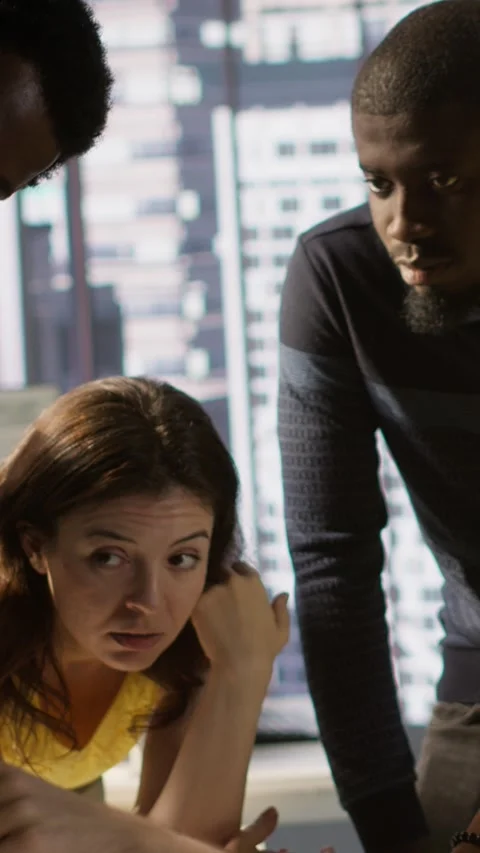 Vertical video Team of software engineers doing brainstorming in office Video stock 319478794