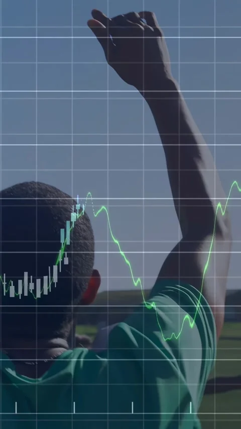 Vertical video: Thrower releasing throw-in, sports data grid overlaying, teams Stock Footage 331199029