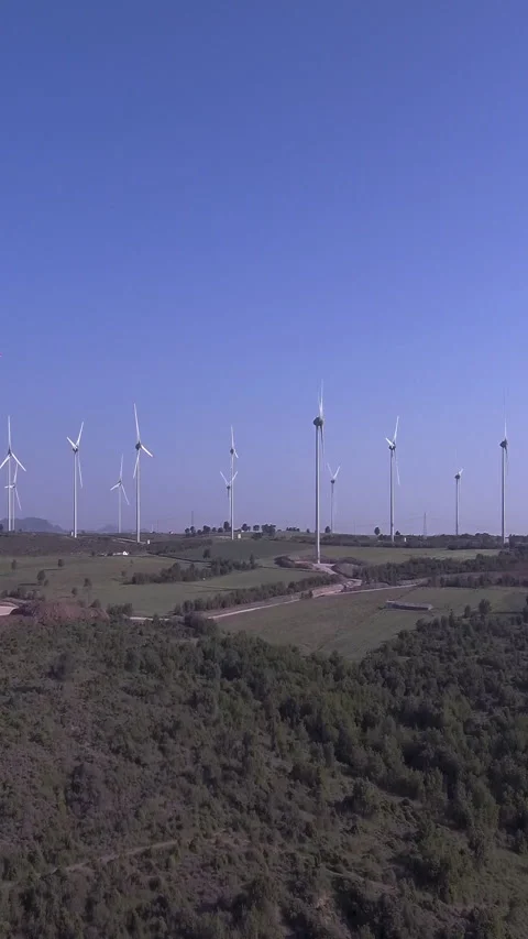Vertical video, Wind power stations 스톡 동영상 313150528