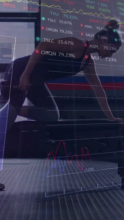 Vertical video: Woman doing single-arm row, grabbing weight and causing finance Stock Footage 333913180