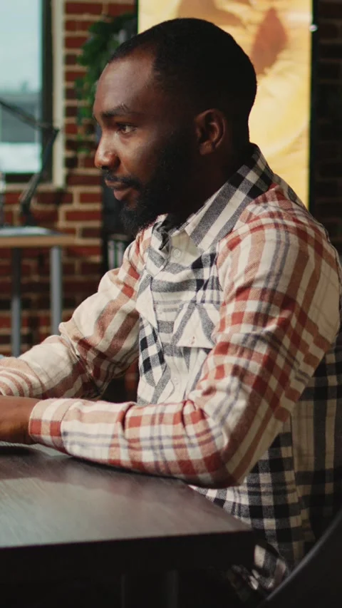 Vertical video: Young creative developer working on 3d engineering or cgi Video stock 222001236