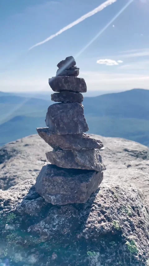 Vertical View of 7 Rocks Mountain Stock Footage 251040584