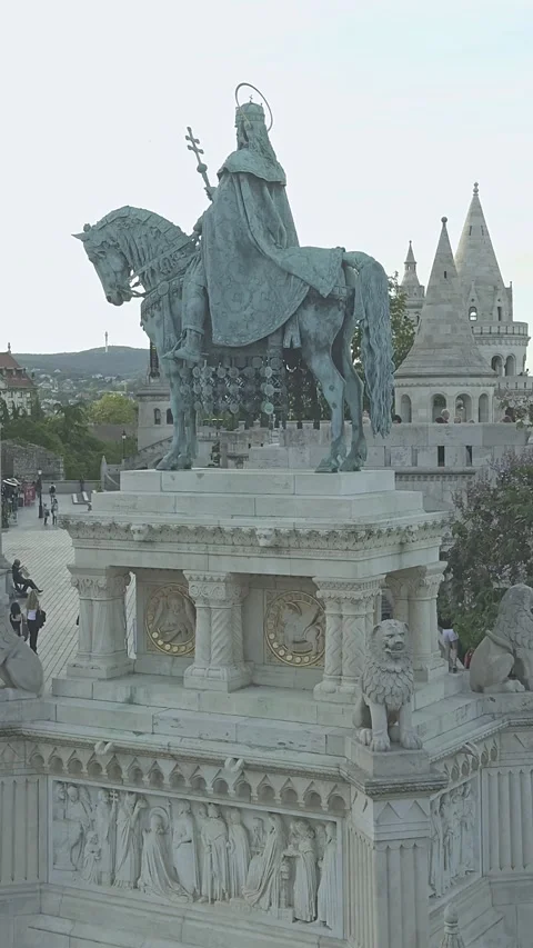Vertical view of the bronze equestrian statue of Saint Stephen at Fisherman's Stock Footage 345263761
