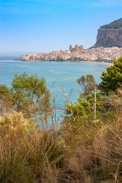Vertical view of Cefalu Fotos Stock