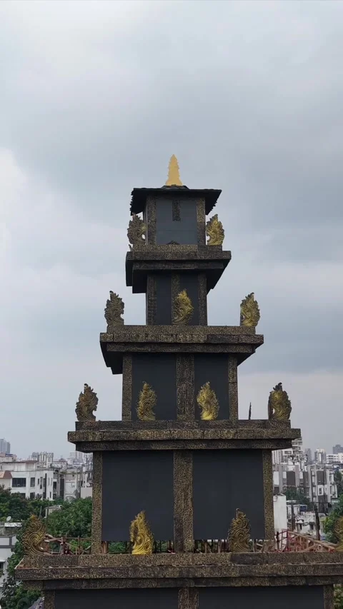 Vertical View of Durga Puja Pandal Structure Kolkata India 库存影片 334179603
