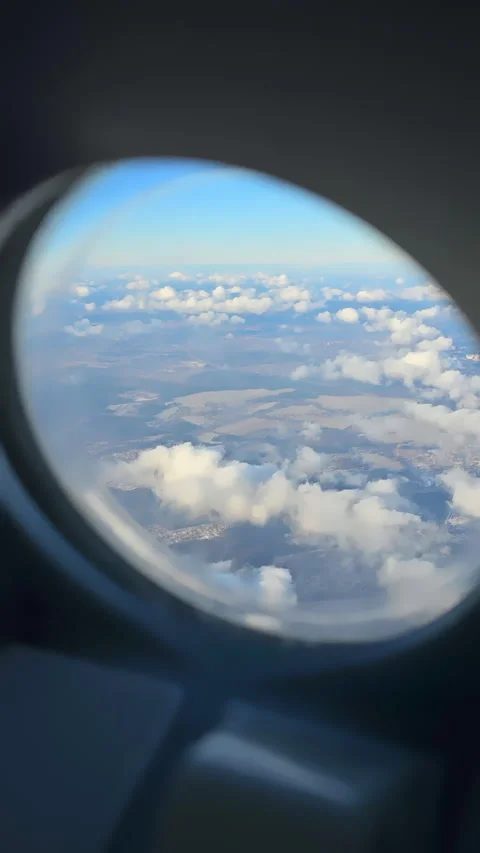 Vertical. View from the ejector of a flying passenger plane Stock Footage 267404555