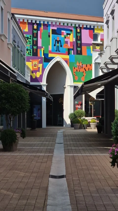 Vertical View of Empty Palmanova Designer Village, Outlet Shopping Mall and Stockbeeldmateriaal 342214270