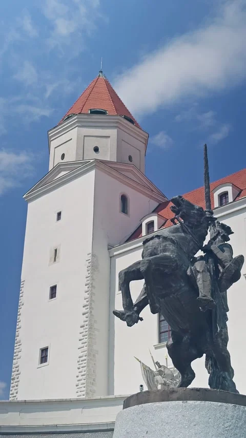 Vertical view of the equestrian Statue of Svätopluk standing outside Bratislava Stock Footage 341112901