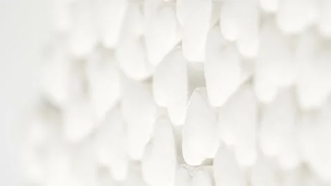Vertical white heart shape drugs, macro medical pills rotating, medicine concept Stockbeeldmateriaal 236604315