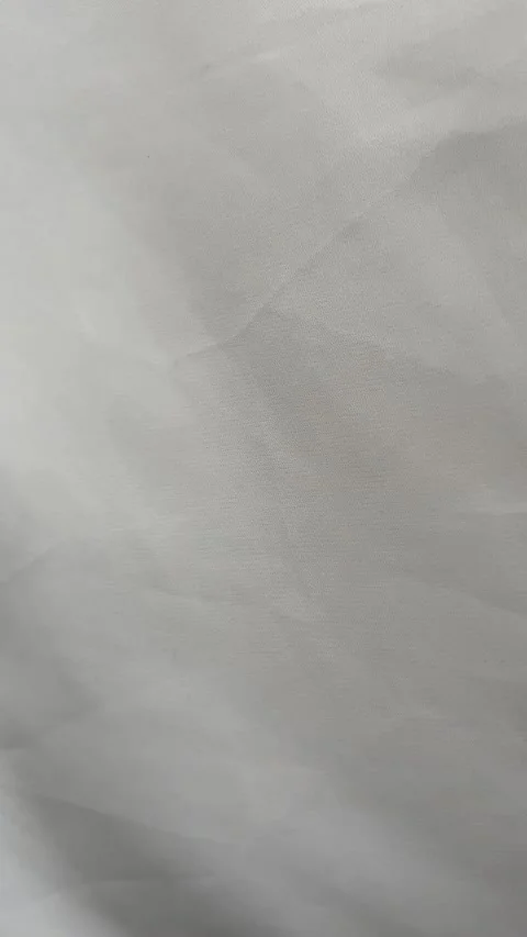 Vertical White Silk Fabric Waving Motion Background Vídeos de archivo 333964848