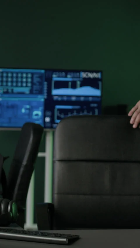 Vertical of Young Male Programmer Starting to Work in Programmers Office Stock-Footage 292901871