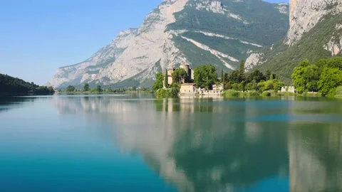 Vertigo effect on Toblino Castle reflected in the homonymous lake Stock Footage 135042927