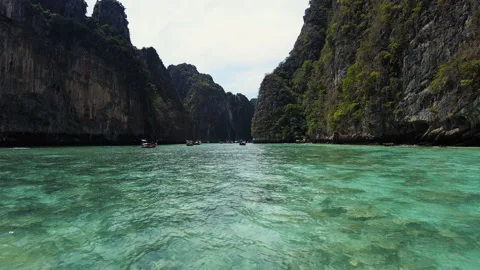 Very beautiful The Phi Phi Island, View of Boat and Cave with tourist  Video stock 151477488