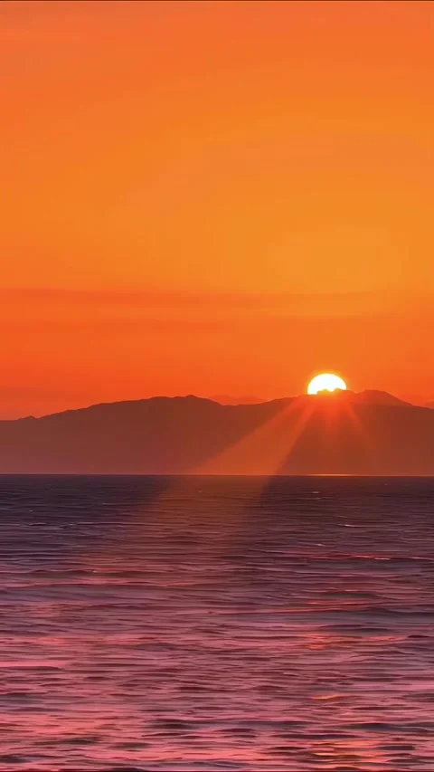 A very beautiful sunset Stock Footage 328441073