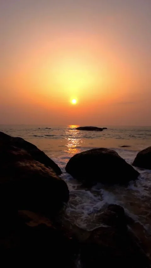 A very beautiful sunset Video stock 328451914