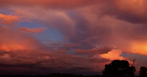 Very Colorful Sunset (2160p 25fps) Stock Footage 167438341