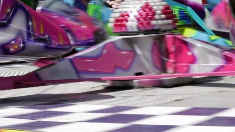 Very fast carousel in motion, in an amusement park. Stock Footage 88625560