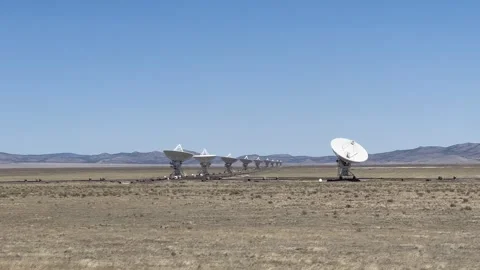 Very Large Array New Mexico, National Radio Astronomy Observatory near Socorro 库存影片 324917603