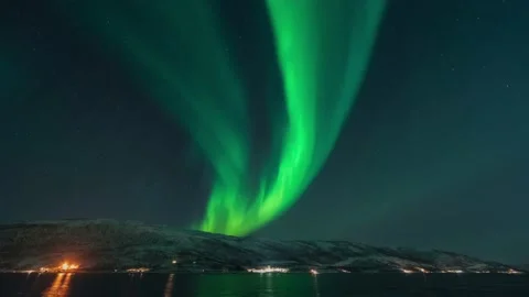 A very strong northern lights activity captured on a time lapse video over the Stock Footage 170892760