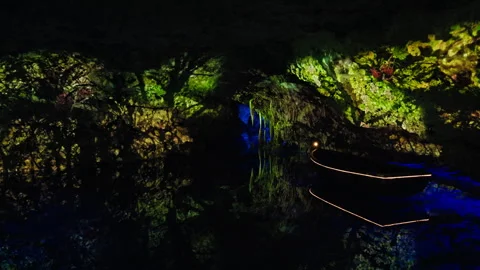 Vessel floating reflecting in the world's largest underground lake in Majorca. Stock Footage 249320931