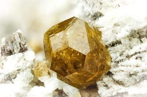 Vesuvianite crystal 库存照片