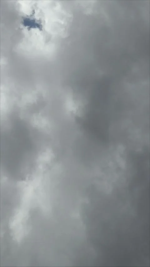 VFast moving dramatic clouds in blue sky time-lapse Stock Footage 334953348