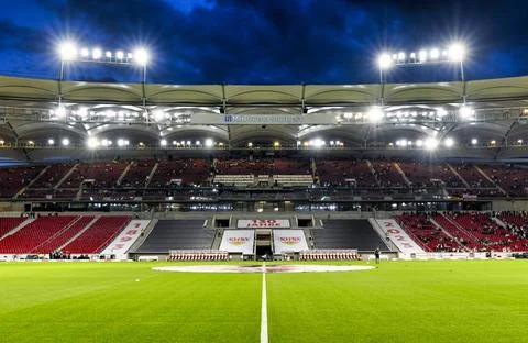  VfB feiert 130 Jahre Geburtstag, Banner, Transparent Stadion Innenaufnahm... Stock Photos