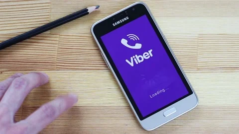 The Viber application takes a very long time to load 스톡 동영상 106630673