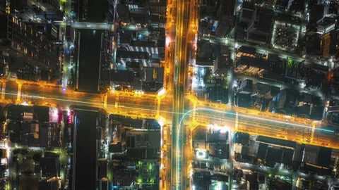 Vibrant hyper lapse of huge city at night with data visualization overlays 스톡 동영상 276107467