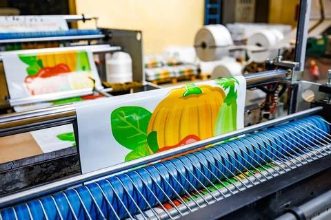 Vibrant Press A Printing Machine Transforming Natures Palette into Lush Veg.. Foto stock