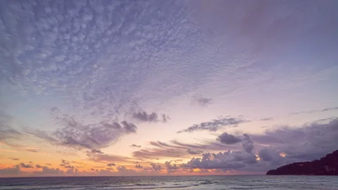 Vibrant Time Lapse Beach Sunset with Textured Clouds and blue Cloudscape Stock Footage 342282032