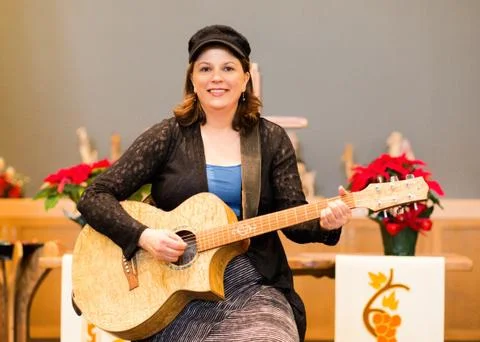 Vickie Jo Sings with guitar Stock Photos