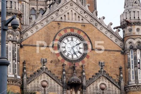 Victoria Station (Chatrapati Shivaji terminal) in Mumbai, India Stock Photos