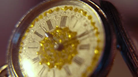 Victorian Pocket Watch 動画素材 284987871