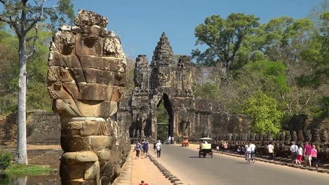 Victory Gate Ancient Angkor, Siem Reap, Cambodia Видео 77221876