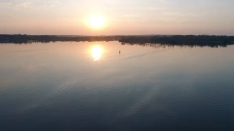 Video from the air, sunset on the river 库存影片 104222094