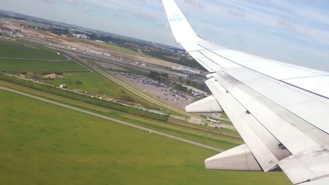 Video of airplane taking off in 4K Video stock 74696531