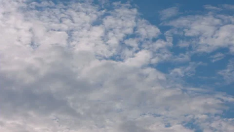 Video, Blue sky and clouds. Beautiful piling up clouds on a blue calm sky. Stock Footage 87080727