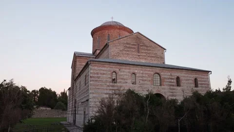 Video from the copter of the Cathedral in Pitsunda. Stock-Footage 211129293