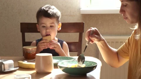 Video of a Stock Footage 142909110