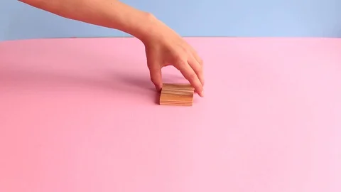 Video game a falling tower on a pink background Stock-Footage 129809519