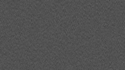 Video glitches, flickering noise, screen disconnection and reconnection 库存影片 321014600