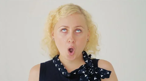 Video Instructions For Facelift Video stock 64799273