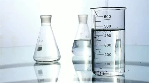 Video laboratory study of water, HD Stock Footage 12263981