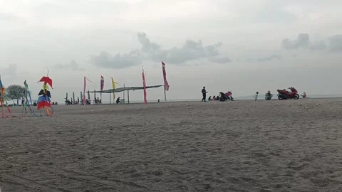 Video The Magic of Sunset at the Beach 5 Video stock 293282309