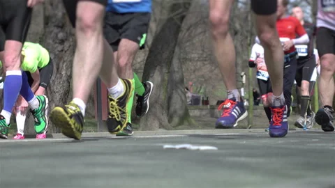 Video of marathon runners in 4K Stock Footage 112341490