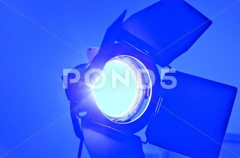 Video-movie production spot light with shaders Stock-Fotos