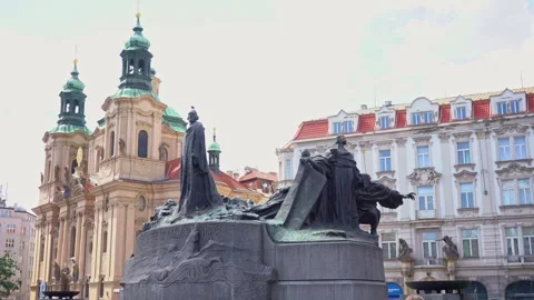 Video of Old Town Square in Prague with the Jan Hus Memorial in the center. Stock Footage 255456388